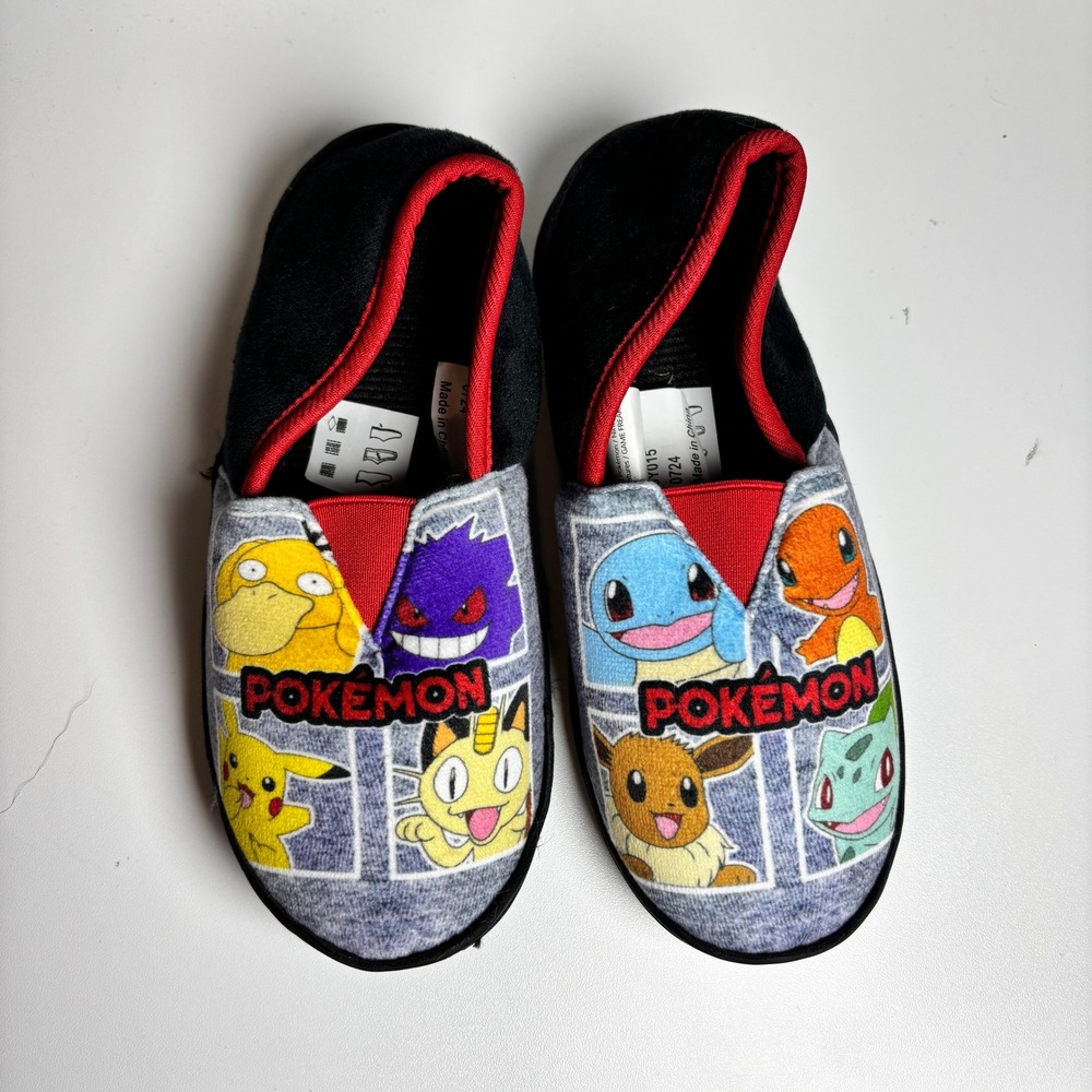 Pokemon Kids Slipper Shoes Black Red Pikachu Gengar Eevee Size 13.5 US